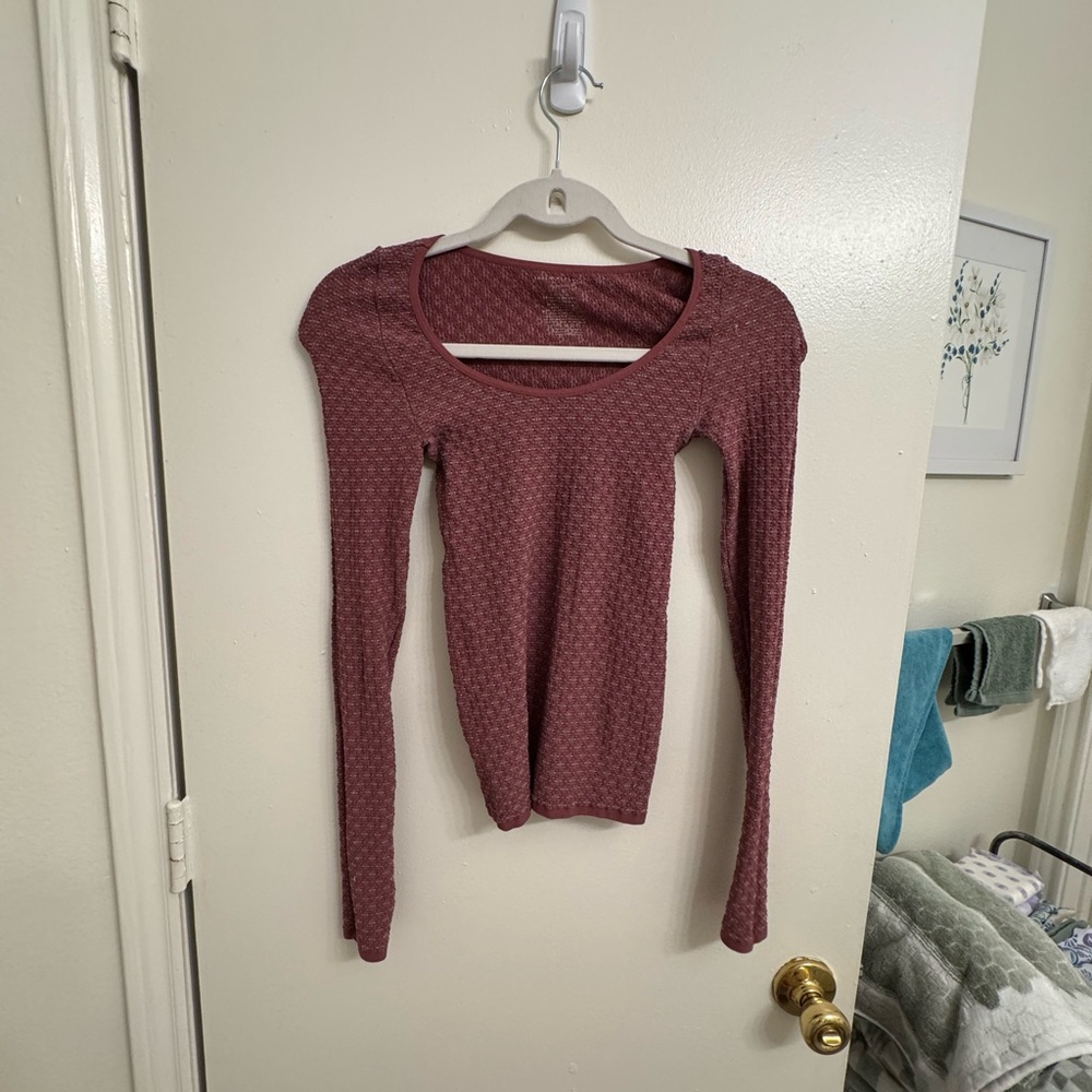 Free People Women's Long Sleeve Textured Top - Burgundy Pink